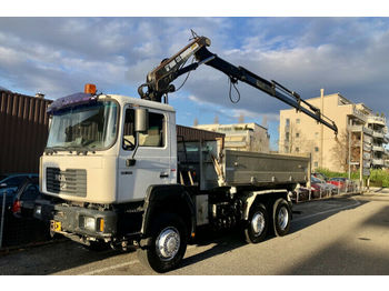 Camion benne MAN 26.414. 6x4/4