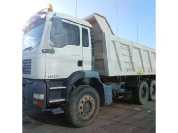 Camion benne MAN 33.36
