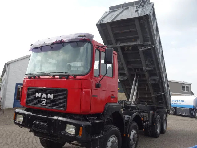 Camion benne MAN 35-403 meiller kipper 8x6