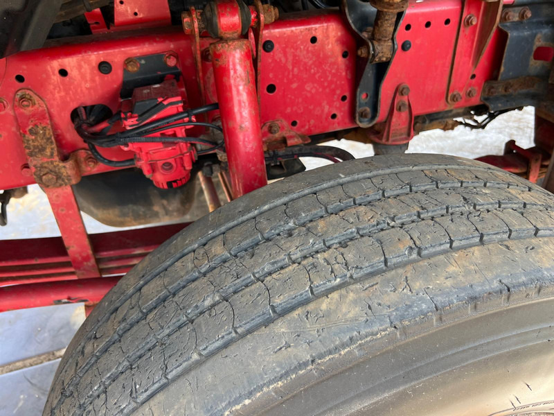 Camion benne MAN TGA 26.480 6x4 tipper + HMF crane