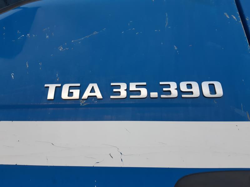 Camion benne MAN TGA 35.390