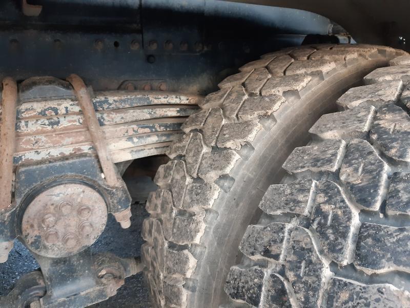 Camion benne MAN TGA 35.390