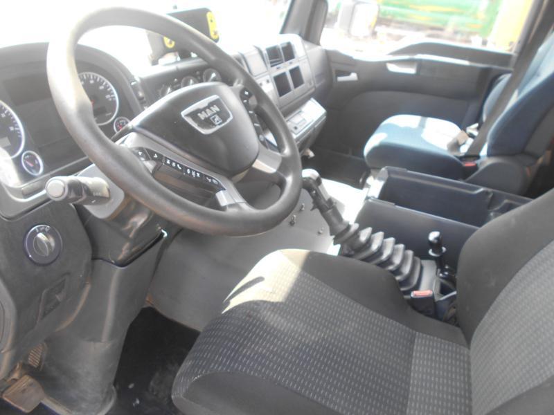 Camion benne MAN TGA 35.400