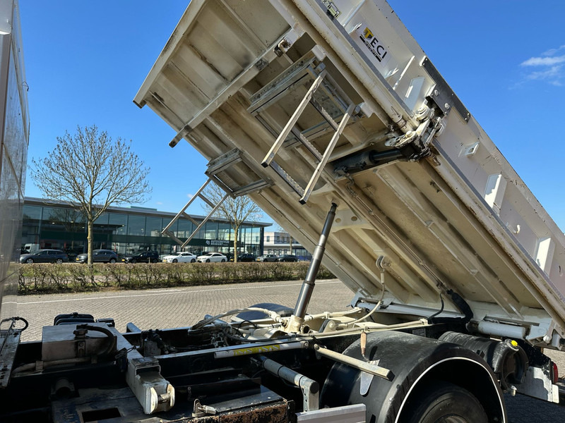 Camion benne MAN TGL 8.220 2 sides tipper Kipper