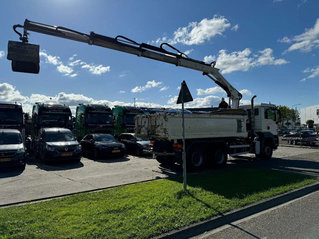 Camion benne MAN TGS 26.400 6X4 HIAB 166D + REMOTE CONTROL + 2 WA