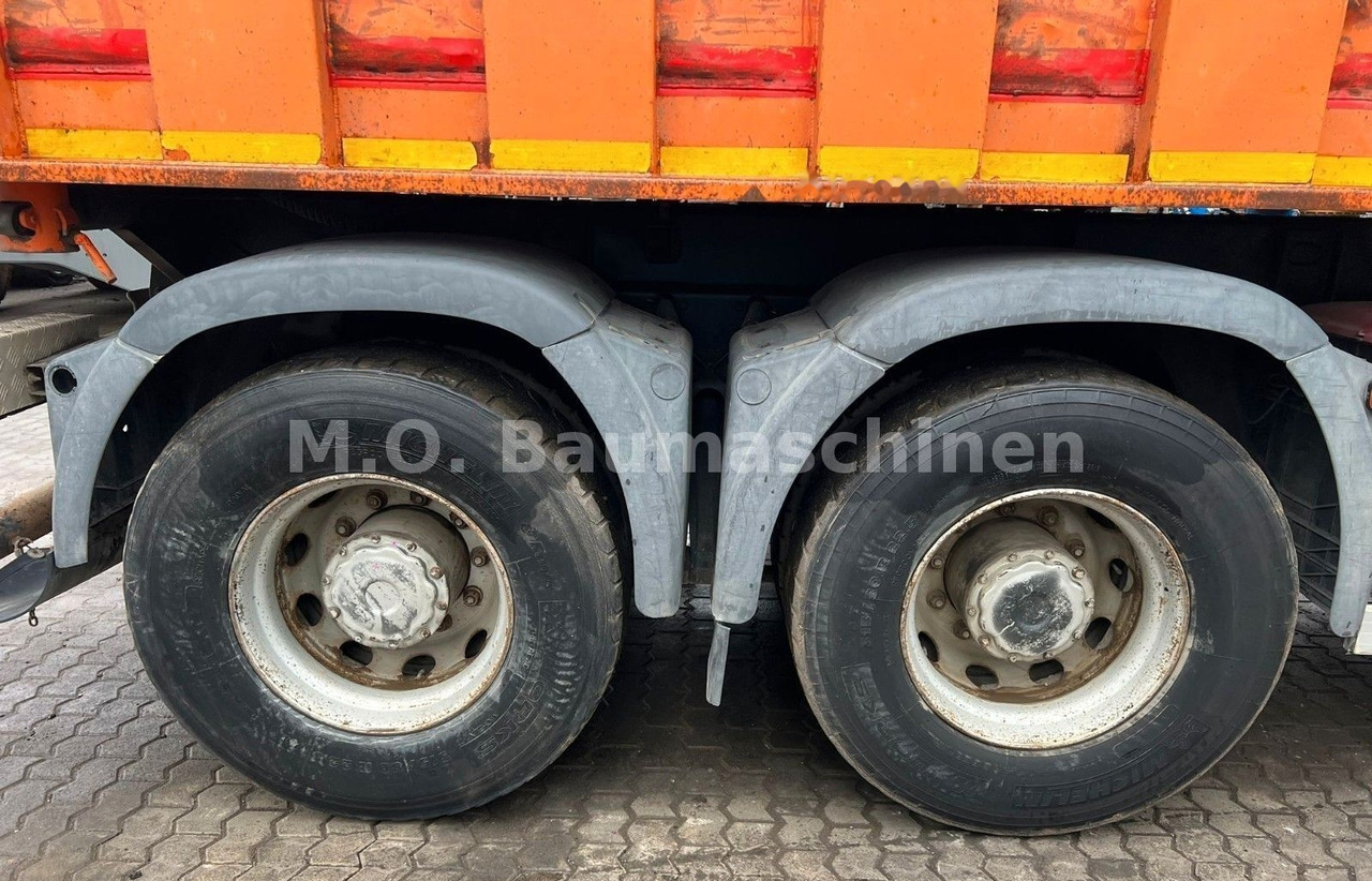 Camion benne MAN TGS 26.440 6x6 3 way Bordmatic Tipper + Snow plow connection