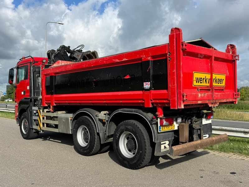 Camion benne MAN TGS 32.400 6x6 Kipper with Crane