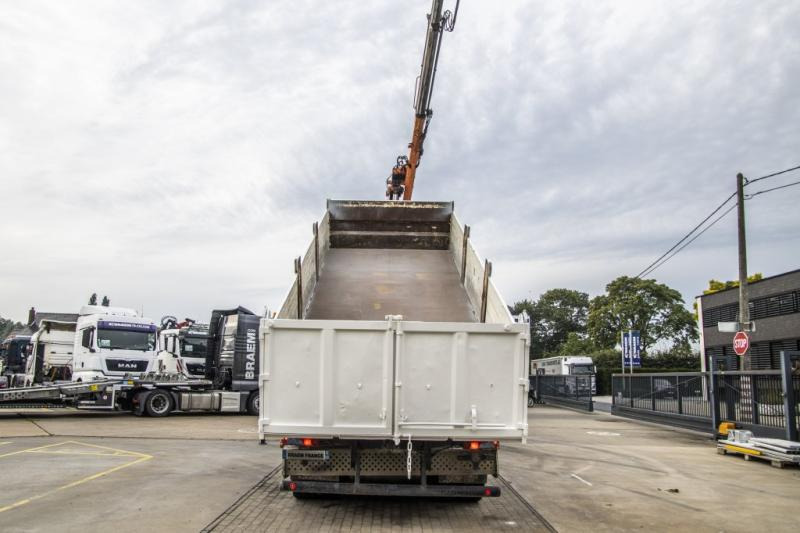 Camion benne MAN TGS 35.400+TEREX 16T/2