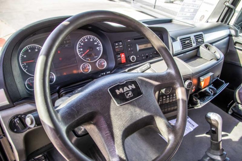 Camion benne MAN TGS 35.400+TEREX 16T/2