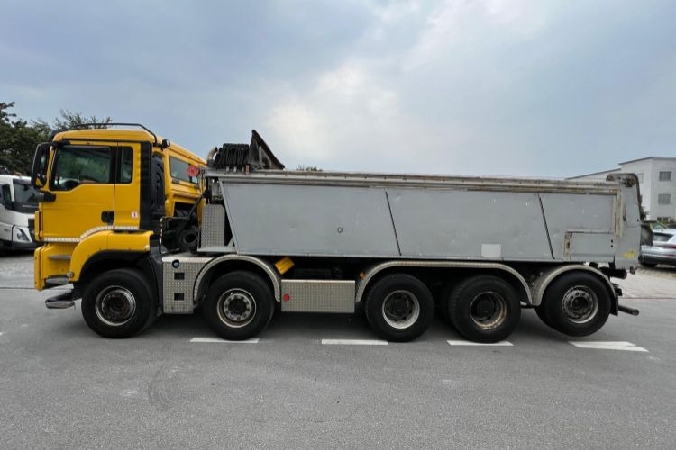Camion benne MAN TGS 35.480 Thermoschieber 25m3