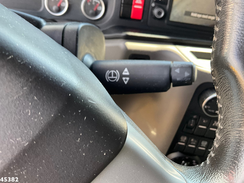 Camion benne MAN TGS 35.510 8X6H 15m³ kipper