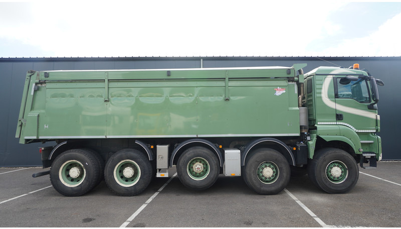 Camion benne MAN TGS 49.460 10X8 TIPPER 309.000KM