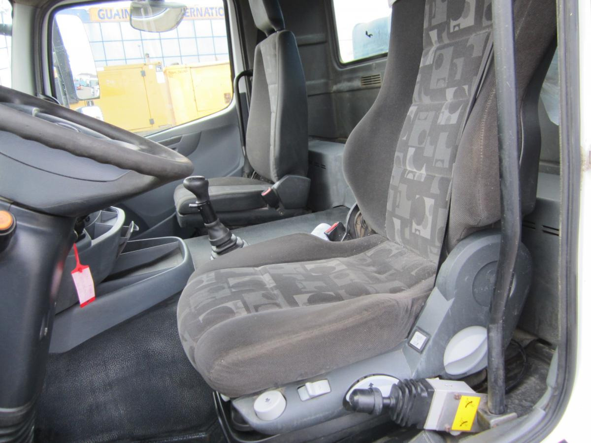 Camion benne Mercedes AXOR 3236