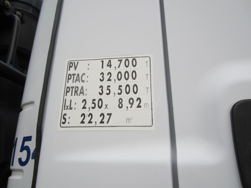 Camion benne Mercedes AXOR 3236