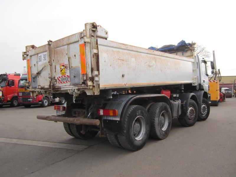 Camion benne Mercedes AXOR 3240