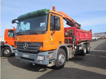 Camion benne Mercedes Actros 2632