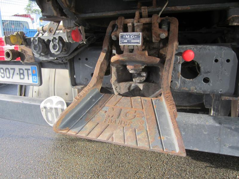 Camion benne Mercedes Actros 2640