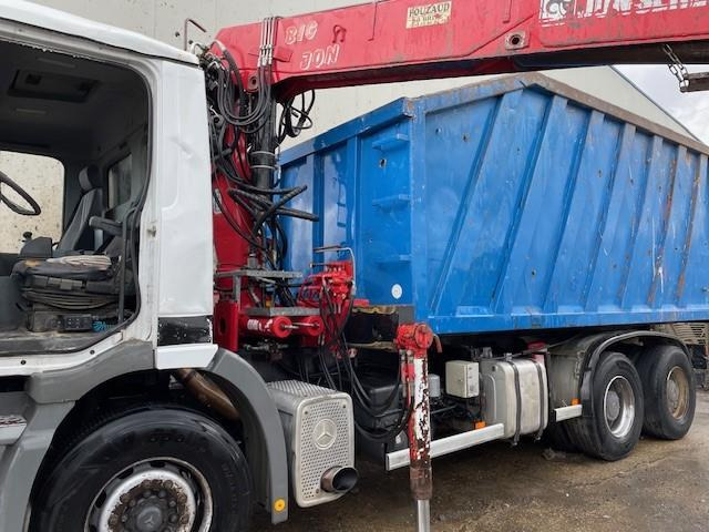 Camion benne Mercedes Actros 2640