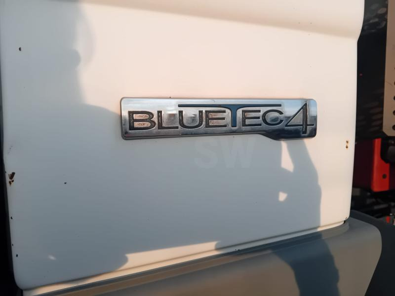 Camion benne Mercedes Actros 3236