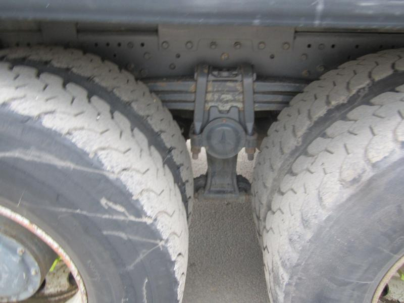 Camion benne Mercedes Actros 3236