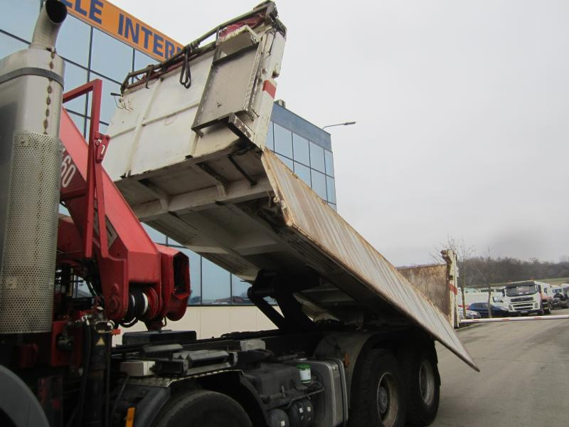 Camion benne Mercedes Actros 3236