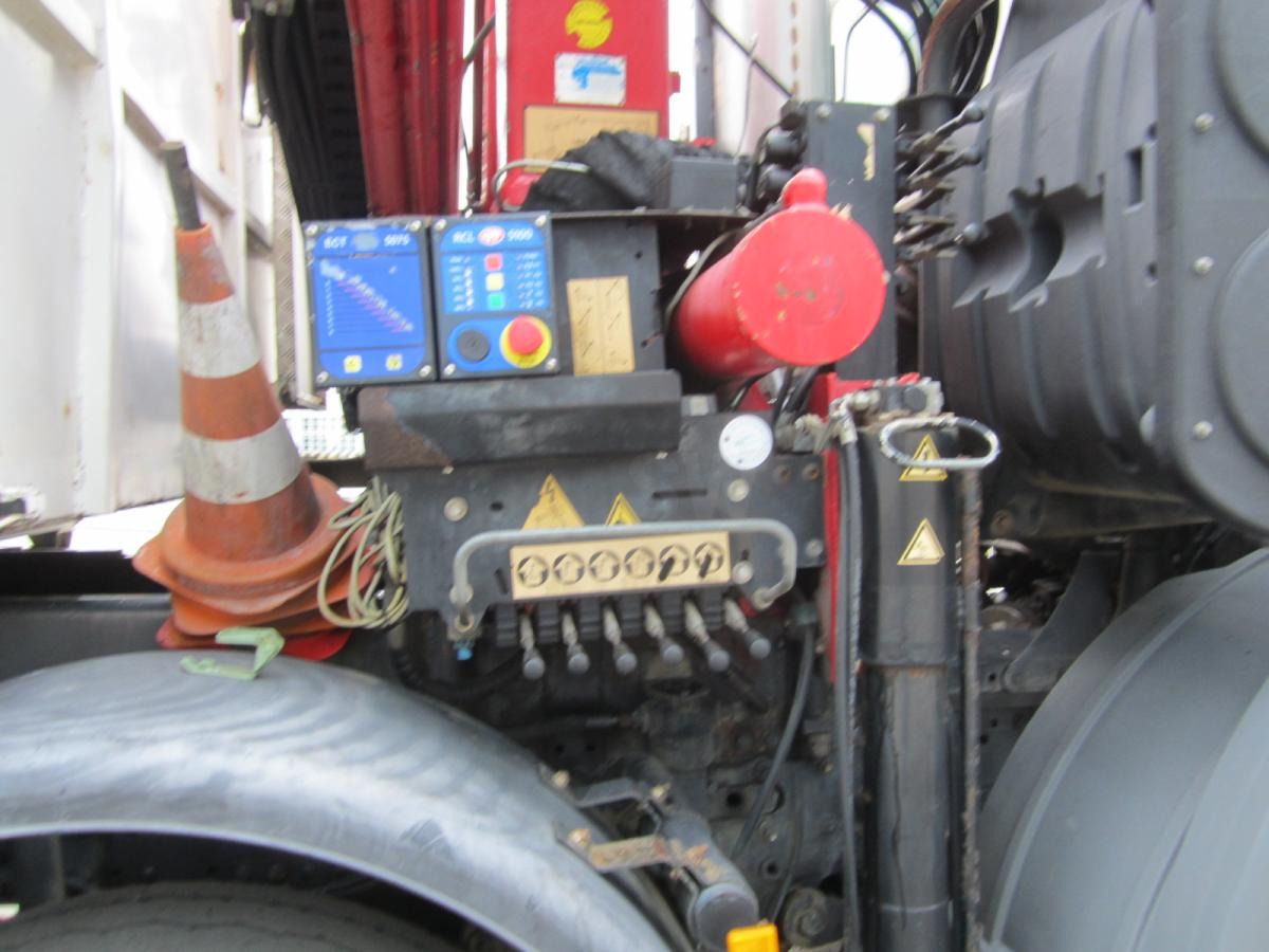 Camion benne Mercedes Actros 3236