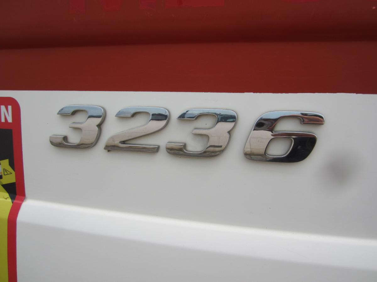 Camion benne Mercedes Actros 3236