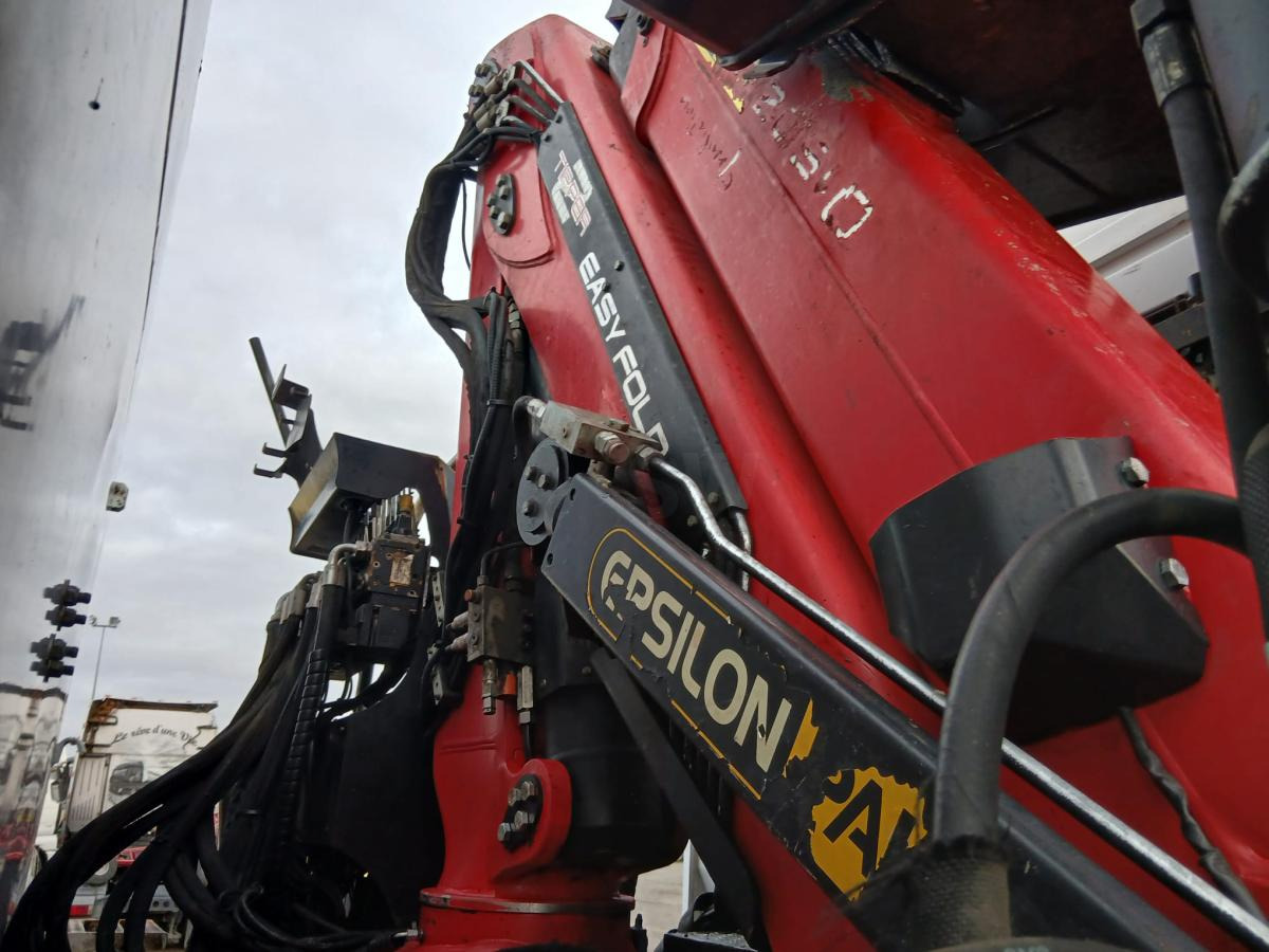 Camion benne Mercedes Actros 3336