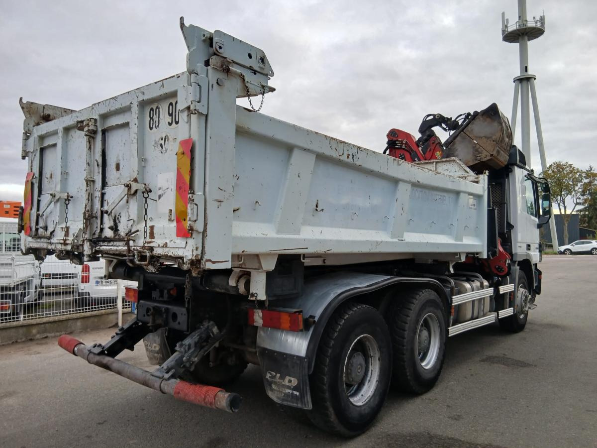 Camion benne Mercedes Actros 3336