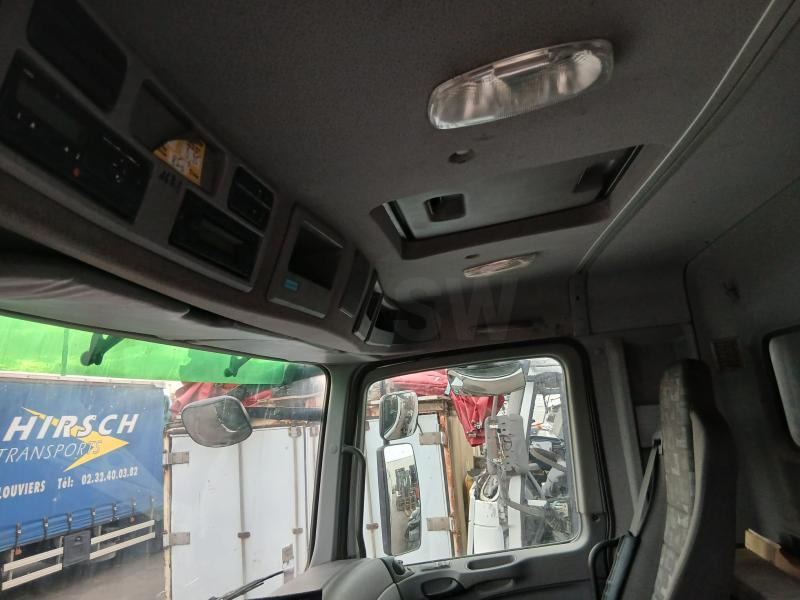 Camion benne Mercedes Actros 3336
