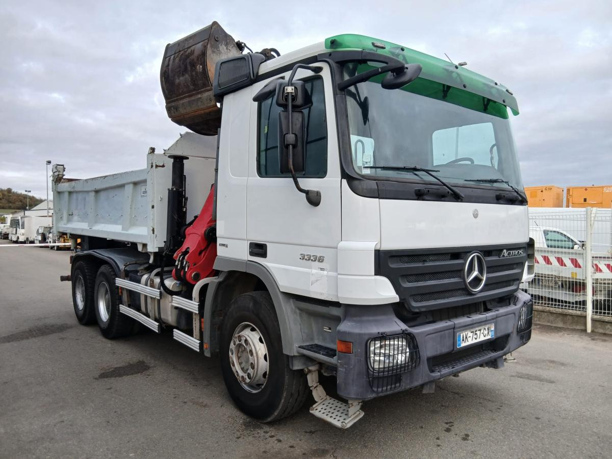 Camion benne Mercedes Actros 3336