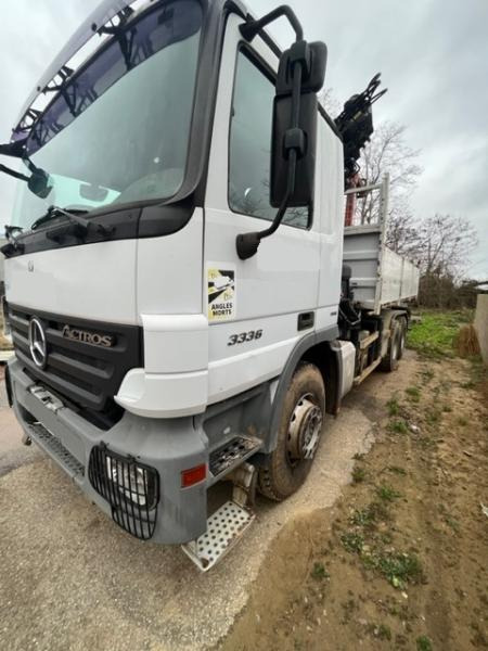 Camion benne Mercedes Actros 3336