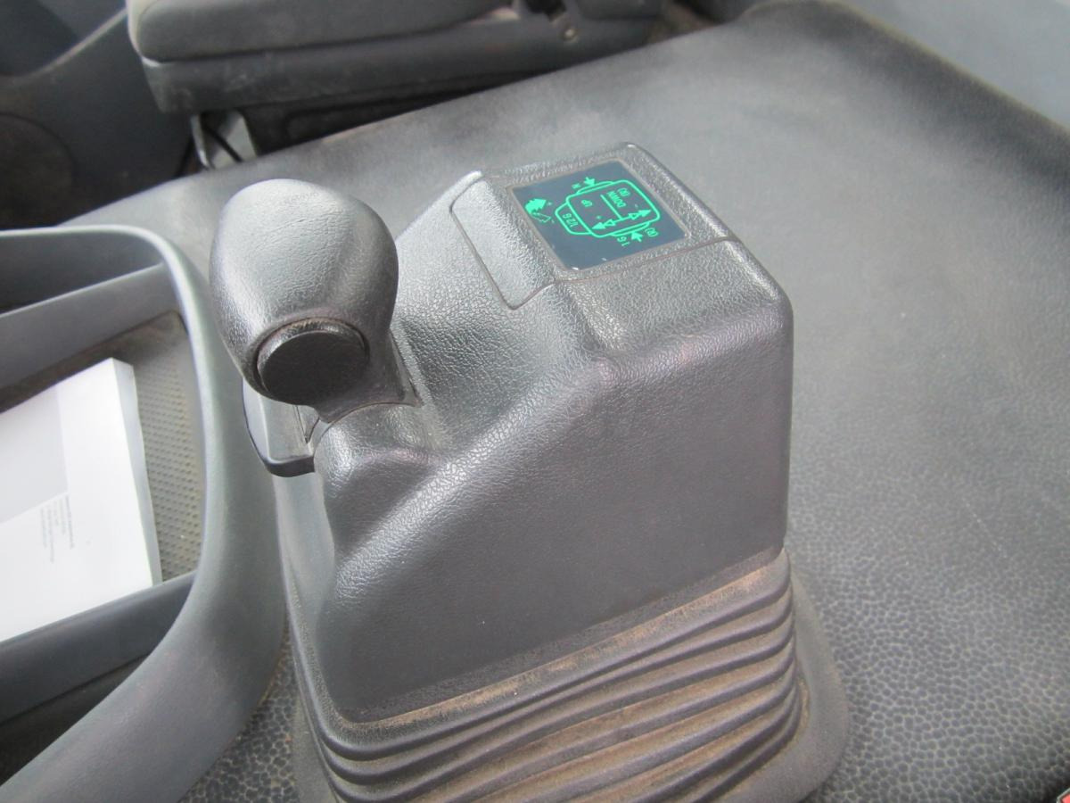 Camion benne Mercedes Axor 3240