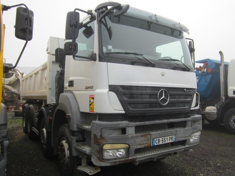Camion benne Mercedes Axor 3240