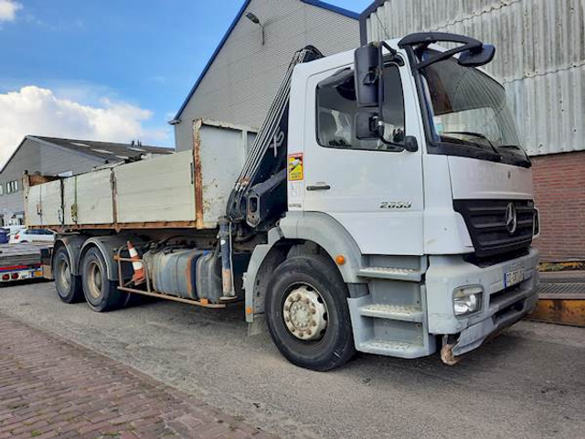 Camion benne Mercedes-Benz 2633 6X4