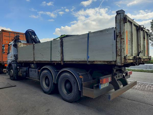 Camion benne Mercedes-Benz 2633 6X4