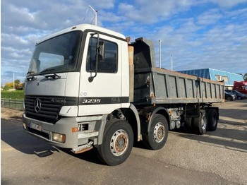 Camion benne Mercedes-Benz 3235 8X4 MANUAL KIPPER ACTROS