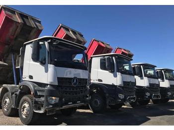 Camion benne Mercedes-Benz 4151K