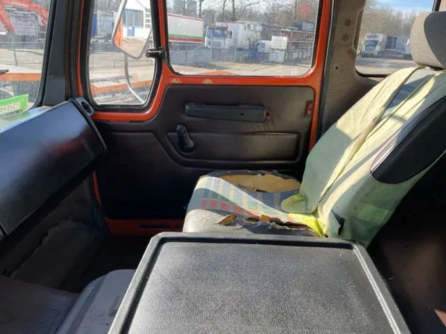 Camion benne Mercedes-Benz AK 2635 6x4 V8