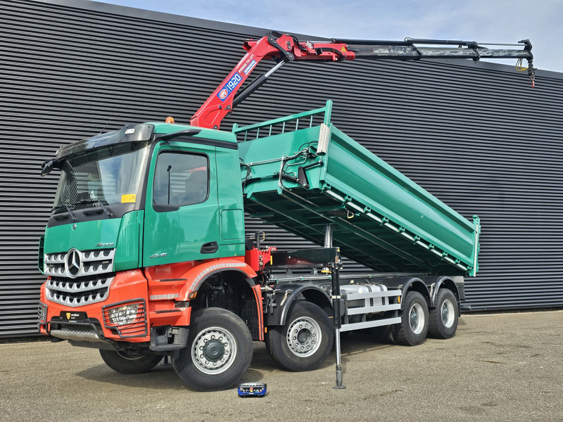 Camion benne Mercedes-Benz AROCS 4145 / 8X6 / TIPPER + HMF CRANE