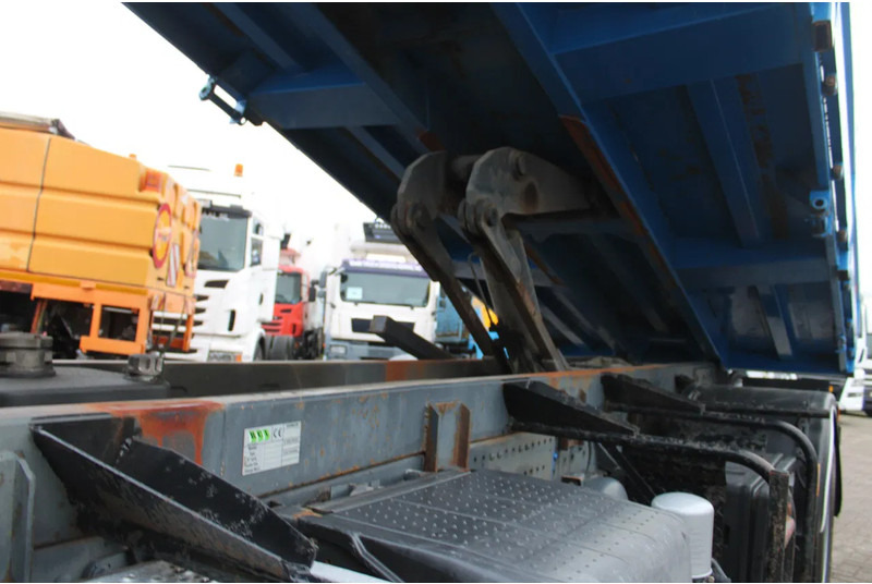 Camion benne Mercedes-Benz Actros 1941 + TIPPER