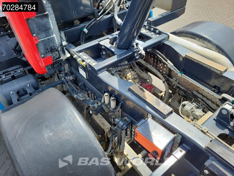 Camion benne Mercedes-Benz Arocs 3243 8X4 16m3 tipper Big-Axle Steelsuspension Automatic Navi Euro 6
