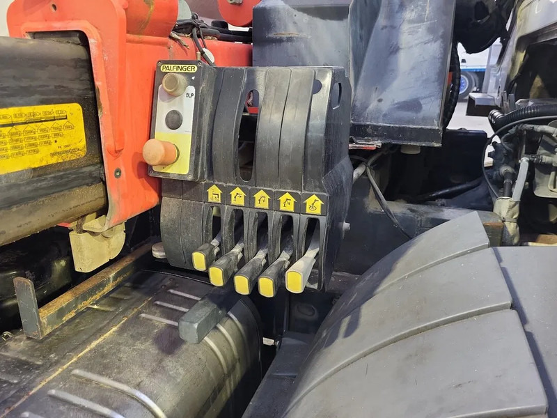 Camion benne Mercedes-Benz Atego 1624