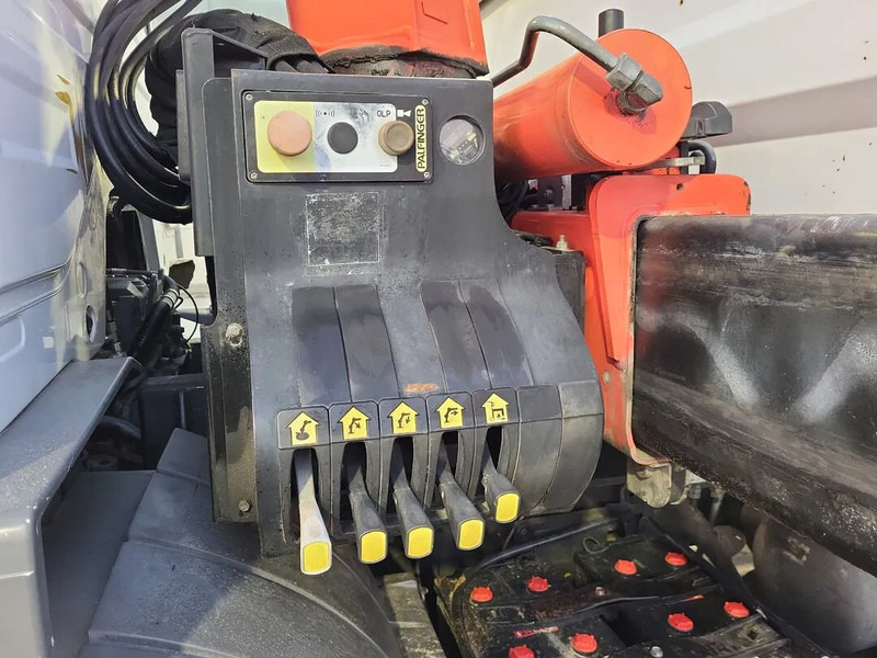 Camion benne Mercedes-Benz Atego 1624