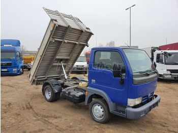 Camion benne NISSAN CABSTAR 3.0 tdi 3 old. billencs
