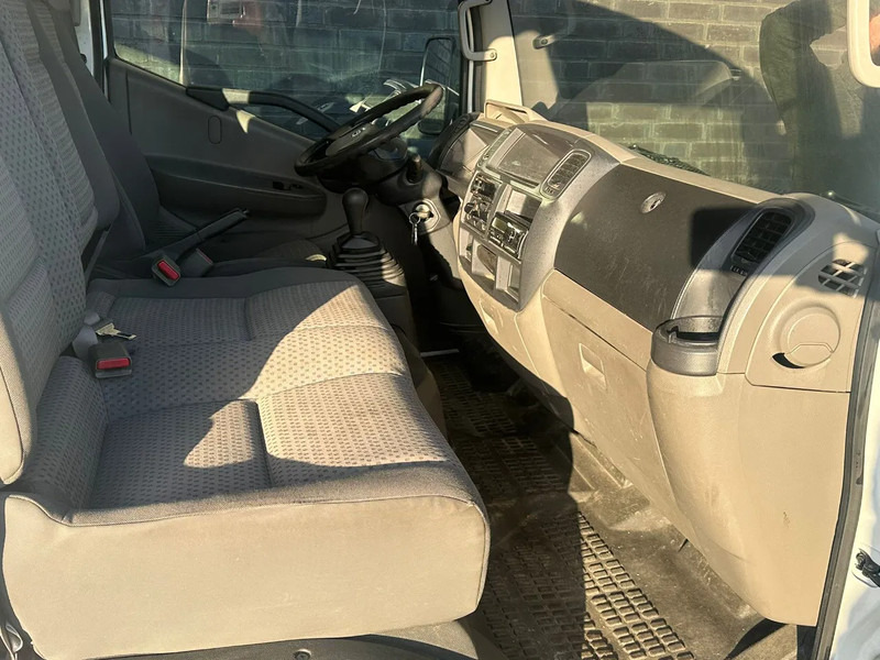 Camion benne Nissan CABSTAR 45.14/KIPPER/TIPPER