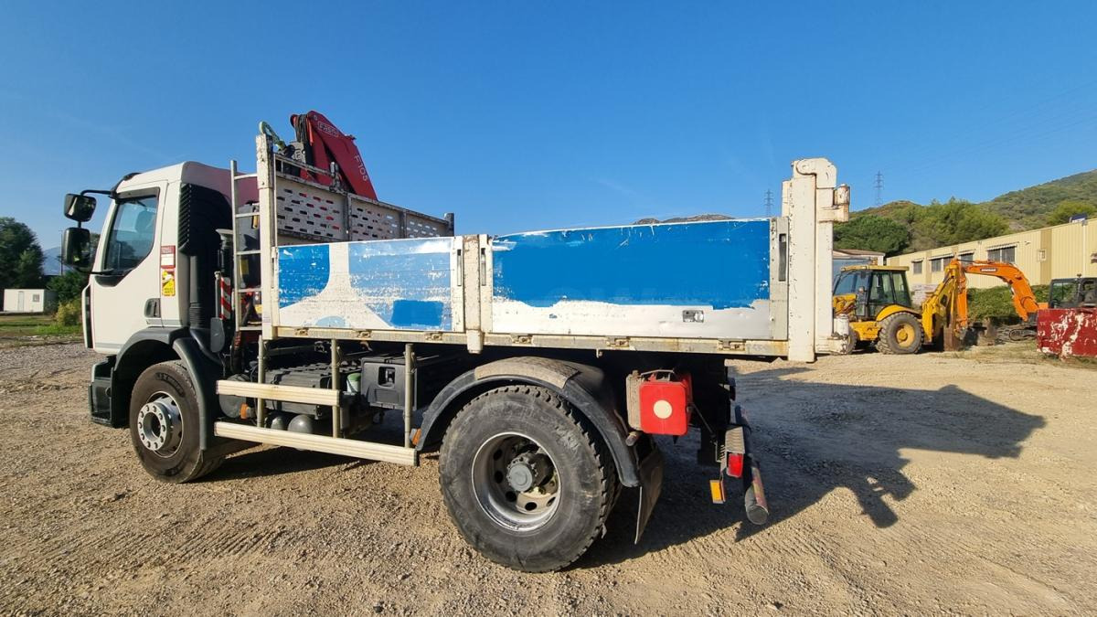 Camion benne RENAULT C320