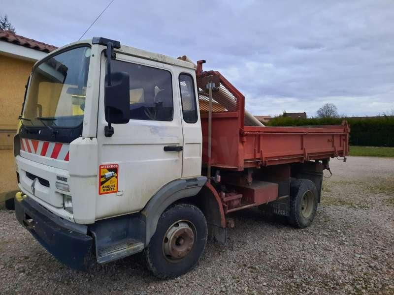 Camion benne Renault 4X2