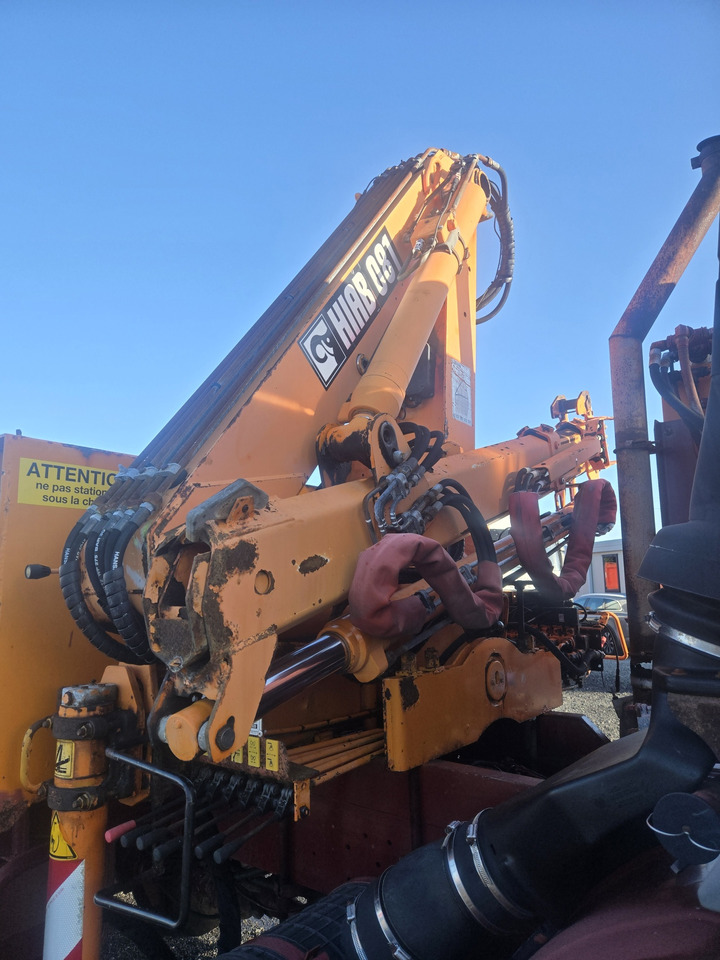 Camion benne Renault G300 / 4x4