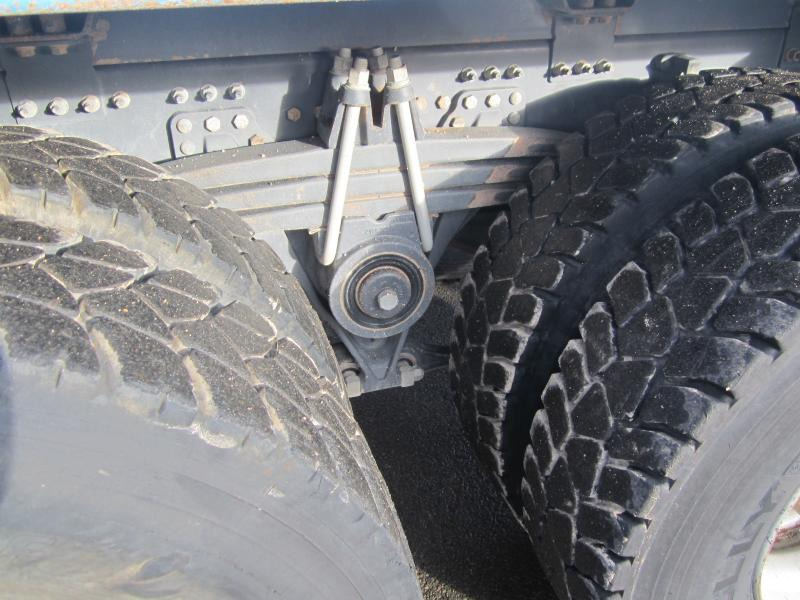 Camion benne Renault Gamme C 380